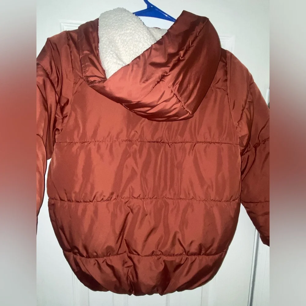 Old Navy Girls Cocoon Sherpa Lined Hooded Puffer Coat Size 8 M
